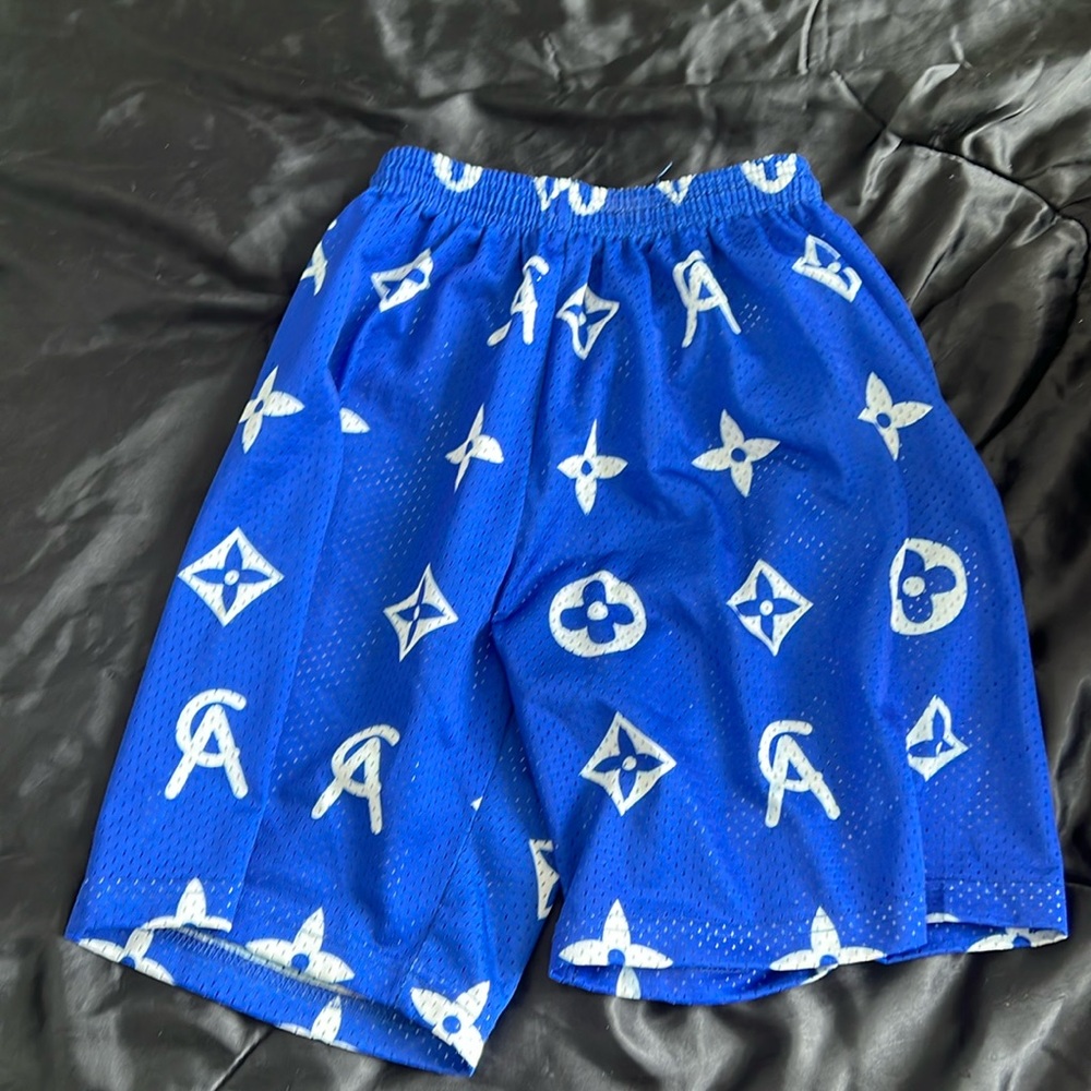 Basketball shorts